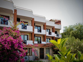  Parva Port Hotel  Alaçatı